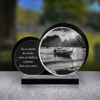 plaque funéraire feuille bateau